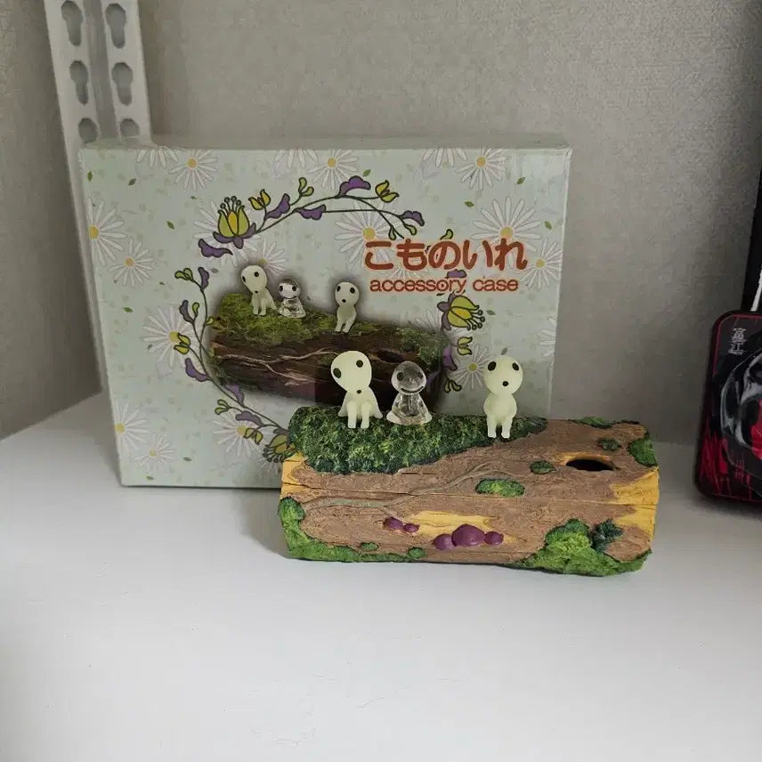 [BUNJANG] Princess Mononoke Kodama Wood Case / 원령공주 모노노케히메 코다마 고다마 나무케이스