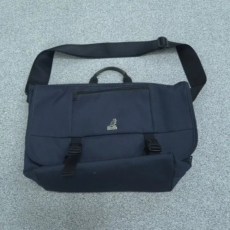 [BUNJANG] Kangol Shoulder Bag OS / OS 캉골 숄더백 | 0520C04