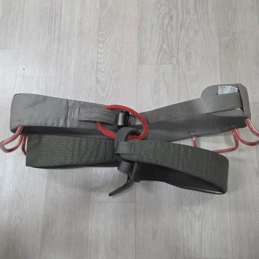 [BUNJANG] Black Diamond Momentum Harness XL / 블랙다이아몬드 뉴 모멘텀 하네스 XL 클라이밍 암벽
