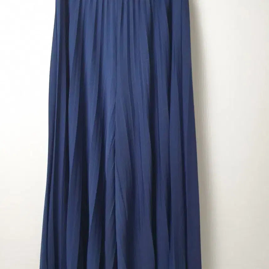 [BUNJANG] Michael Kors Pleated Wide Pants - Navy, Size M / 마이클코어스 플리츠 와이드 팬츠 M