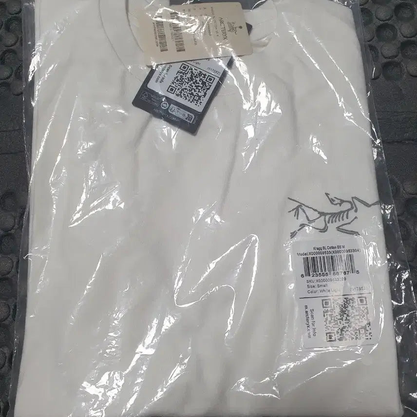 [BUNJANG] Arc'teryx Kragg SL T-Shirt White Size S / 아크테릭스 Kragg SL 화이트 반팔티 S