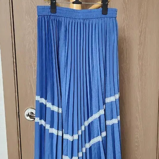 [BUNJANG] Second Floor by Hansem Polyester Blue Summer Skirt / 한섬 세컨플로어 스커트(66)