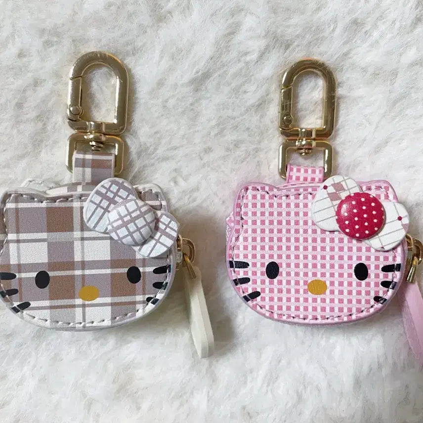 [BUNJANG] Hello Kitty Keyring & Coin Purse Bundle Set / 헬로키티 키링/동전지갑 2개 일괄