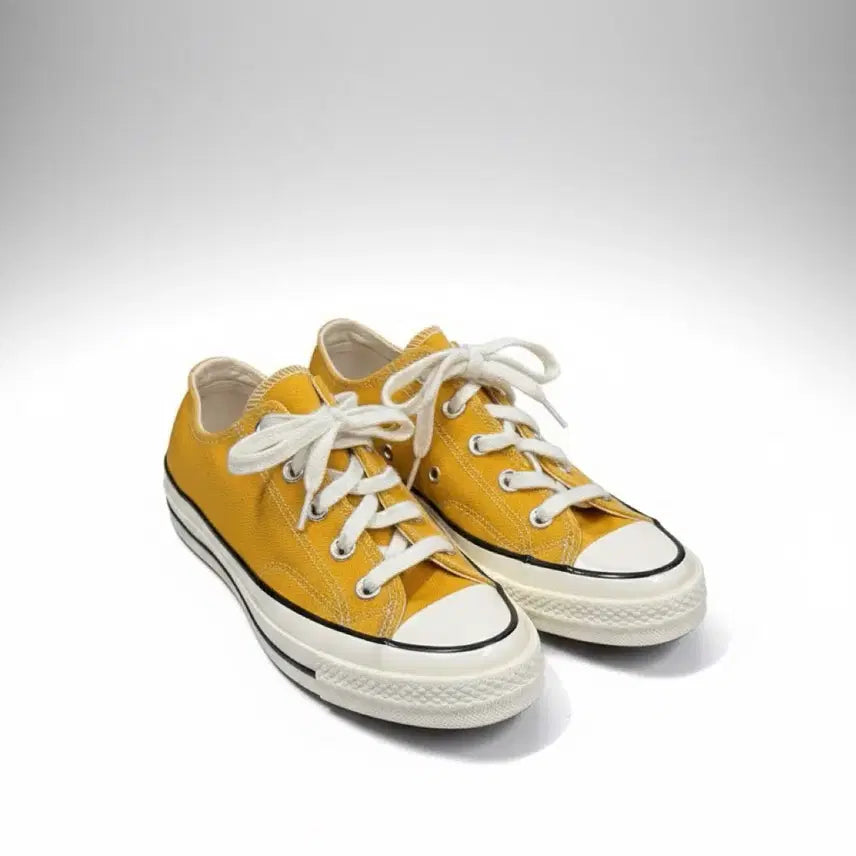 [BUNJANG] Converse Chuck Taylor Canvas Low-Top Sneakers Women's US 6 (230mm) / 여성230 / 컨버스 척테일러 신품급 캔버스화 로우스니커즈YE