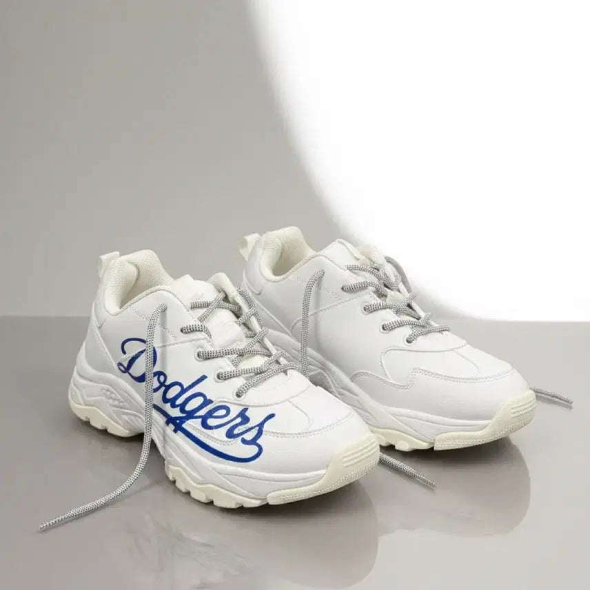 [BUNJANG] MLB Big Ball Chunky LA Dodgers Sneakers Shoes IV Women's 245 / 여성245 / MLB 새상품 빅볼청키 LA다저스 스니커즈 운동화IV