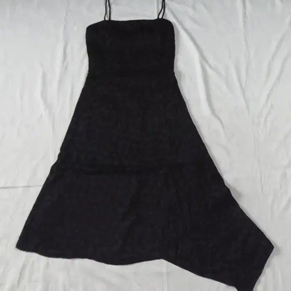 [BUNJANG] JACOB Women's Open Shoulder Dress Black Size 3/4 (US 0-2) / JACOB 여성 44 반정도 오픈숄더 원피스 캐나다/H02