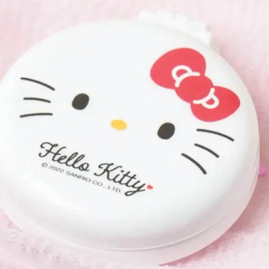 [BUNJANG] Hello Kitty Foldable Portable Mirror / 헬로키티 접이식 휴대용 거울
