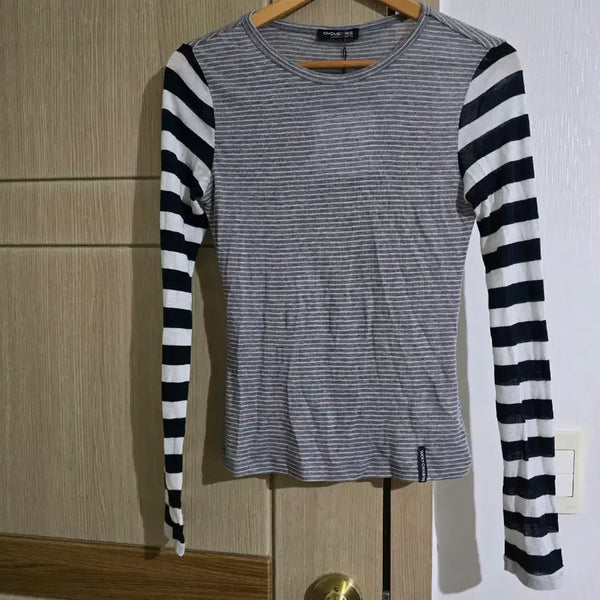 [BUNJANG] Lucky Chouette Striped Mix Long Sleeve T-Shirt Navy / 럭키슈에뜨 티셔츠