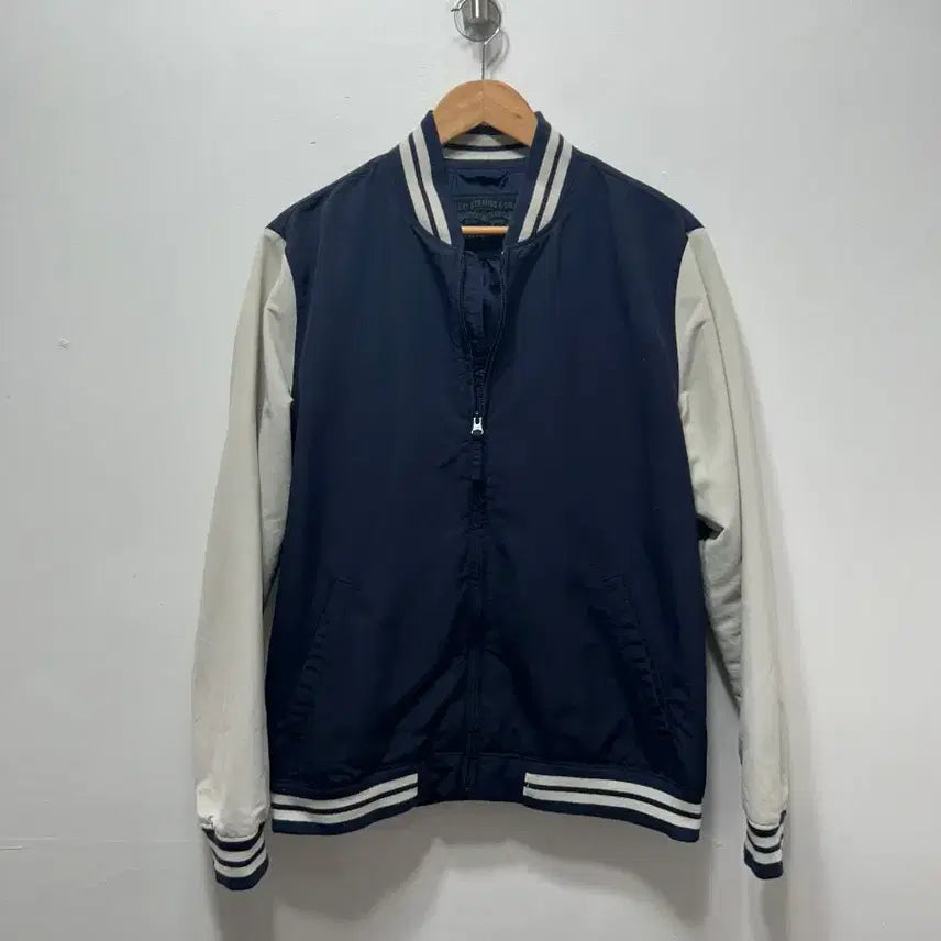[BUNJANG] Levi's Navy/Ivory Stadium Jacket Jumper L / 리바이스 네이비/아이보리 스타디움 자켓 점퍼 L