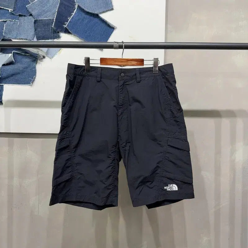 [BUNJANG] The North Face 34-inch Outdoor Casual Woven Cargo Shorts / (34인치) 노스페이스 아웃도어 캐주얼 우븐 카고 반바지 숏팬츠