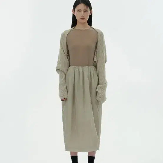 [BUNJANG] Amomento Shear Padded Round Skirt / 아모멘토 시어 패디드 라운드 스커트