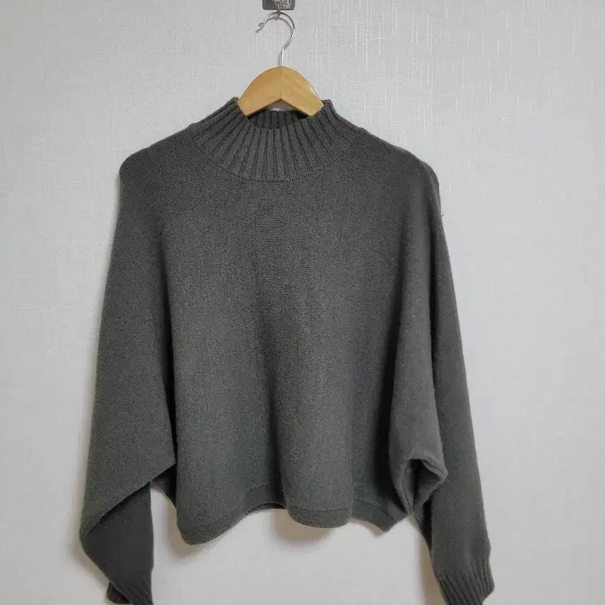 [BUNJANG] 21. Neck Warmer Turtleneck T-Shirt / 21.씨 목폴라 티셔츠