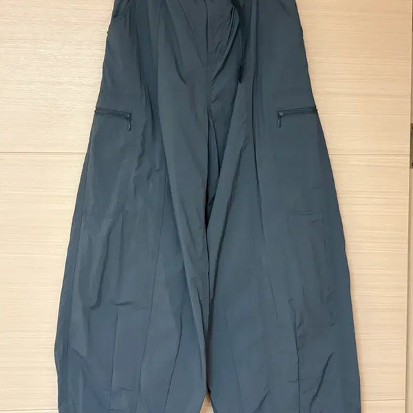 [BUNJANG] Gramicci Nylon Wide Pants / 그라미치 나일론 와이드 팬츠