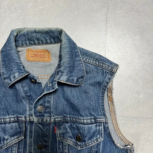 [BUNJANG] Levi's 70506 80s Vintage Denim Vest / [실측L] 80s 70506 리바이스 빈티지 데님 베스트