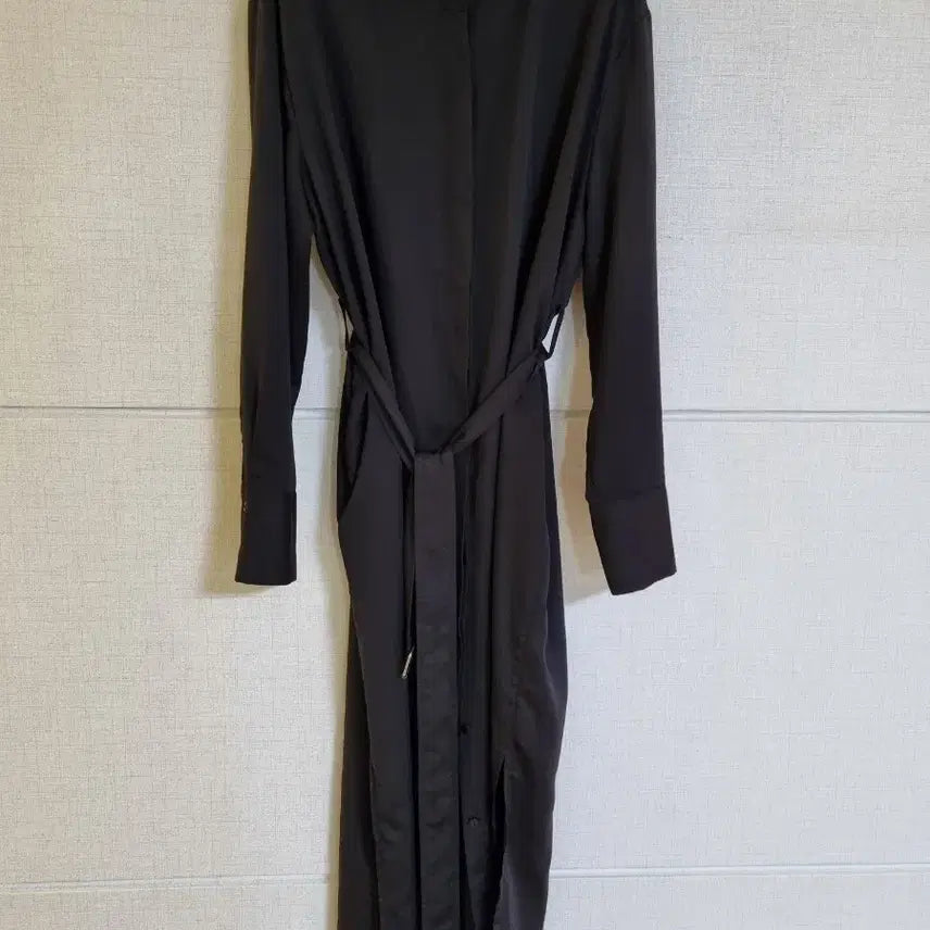 [BUNJANG] Unoha Black Silk Robe Dress / (유노이아) 블랙 원피스 66까지추천
