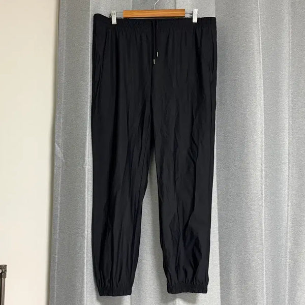 [BUNJANG] Musinsa Standard Nylon Jogger Pants Black L / 34 무신사 스탠다드 나일론 조거 팬츠 스판 블랙 검정 L