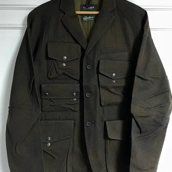 [BUNJANG] EASTLOGUE Trekking Jacket Military Twill / EASTLOGUE Trekking Jacket Military Twill