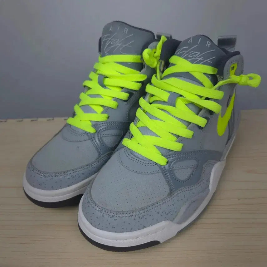 [BUNJANG] Nike Air Flight Mid Sneakers / 240 나이키 에어플라이트 미드 운동화 에어맥스