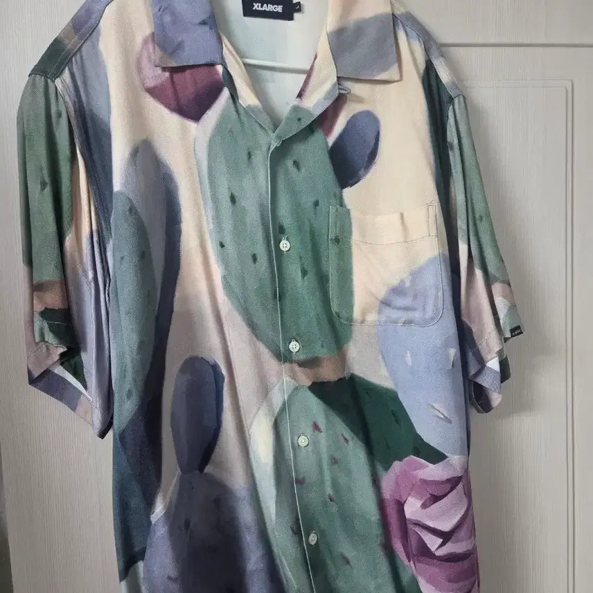 [BUNJANG] XLARGE Cactus Flower Short Sleeve Shirt / [L] XLARGE 선인장 플라워 반팔 셔츠