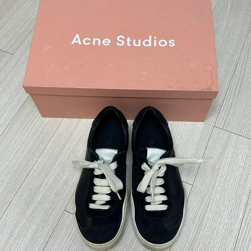 [BUNJANG] Acne Studios Black Leather Sneakers / 아크네 스튜디오 블랙 레더 스니커즈 박스O EU35
