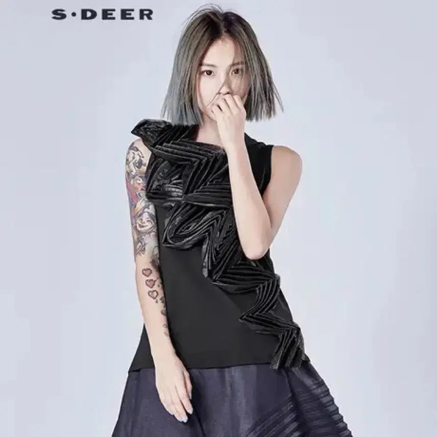 [BUNJANG] SDer Vintage Japanese Sleeveless Drape Top Black / sdeer jpn 일본 빈티지 슬리브리스 드레이핑 나시 드레이프 검정 블