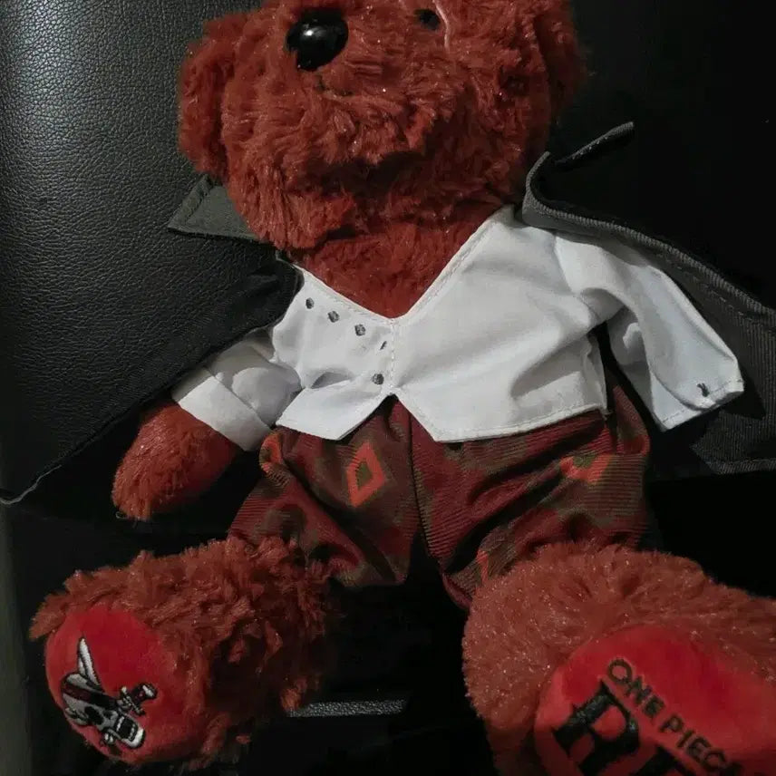 [BUNJANG] One Piece Film Red Shanks Plush Doll (Unsealed) / 개봉품) 원피스 필름레드 샹크스 곰인형 테디베어