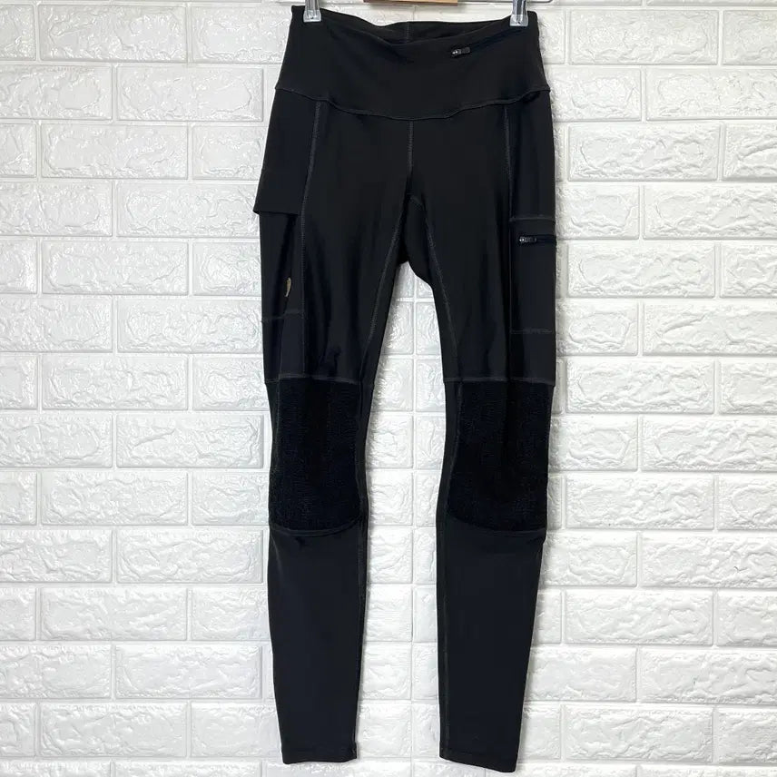 [BUNJANG] Fjällräven Women's Black Trekking Tights S / 피엘라벤 여성 블랙 트레킹 타이츠 S