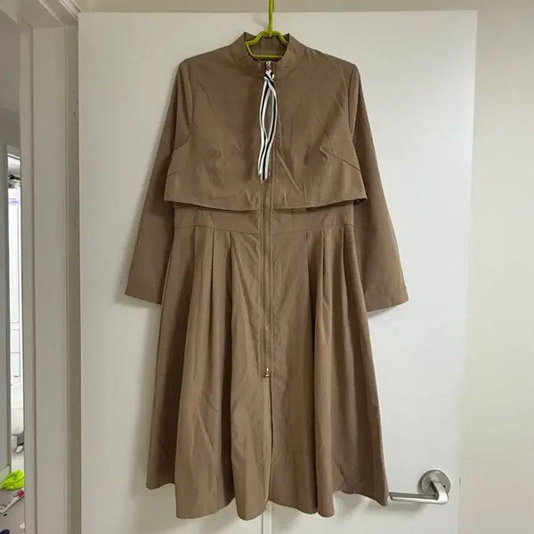 [BUNJANG] Beige Trench Jacket Flare Dress / 트렌치 자켓 원피스