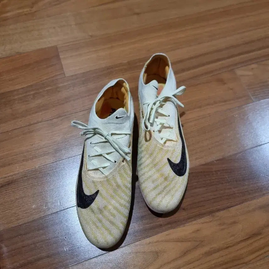 [BUNJANG] Nike Phantom Elite GX FG Soccer Cleats (265mm) / 나이키 팬텀 엘리트gx축구화 운동화 265