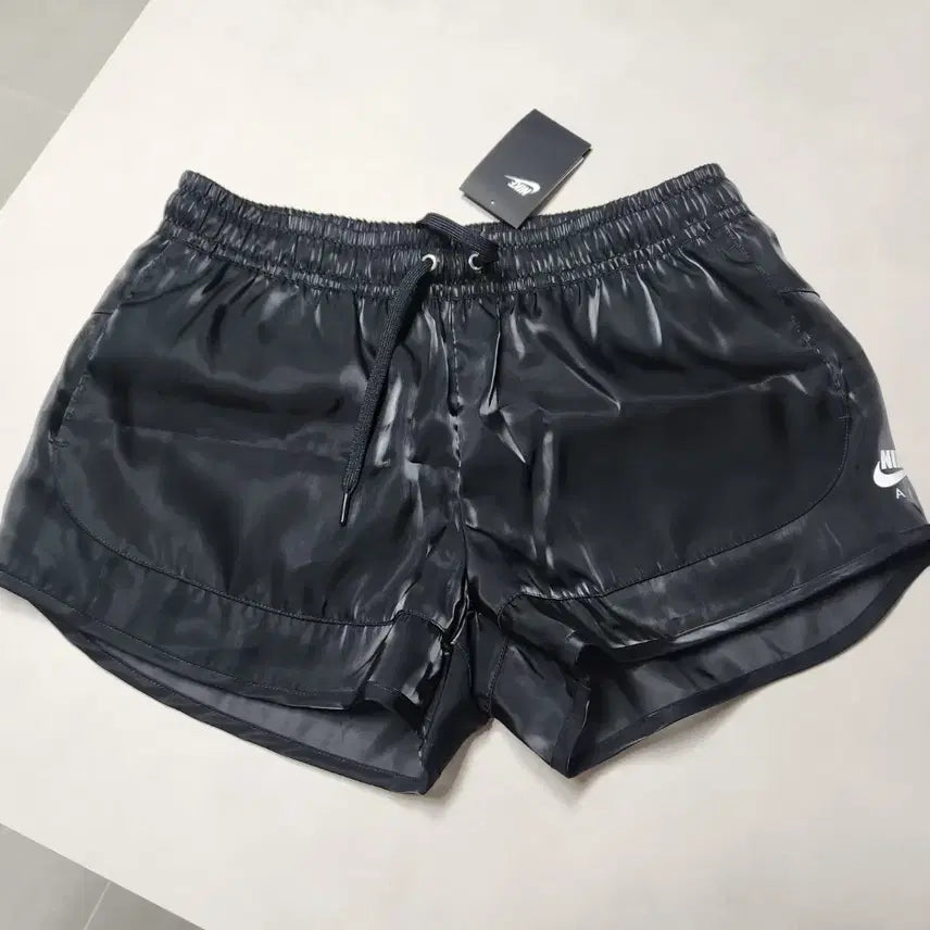 [BUNJANG] Nike Women's Air Woven Shorts XXL Black / [XXL(85)] 나이키 우먼스 에어 우븐 쇼츠 반바지 새제품