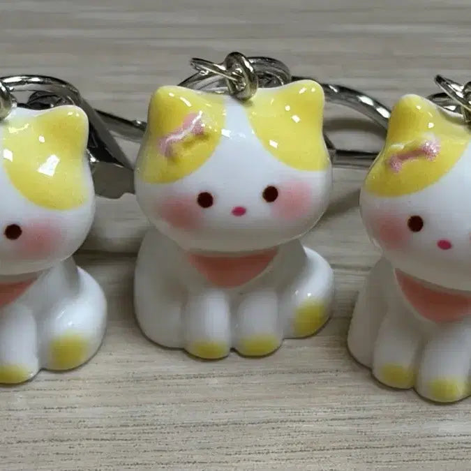 [BUNJANG] 6 Types Cat Figure Keychain Pendant Bag Charm Phone Strap / 6종류 열쇠고리 키링 피규어 펜던트 백참 키홀더 핸드폰줄 턱받이 고양이