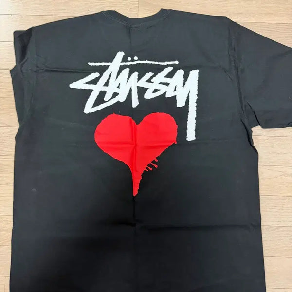 [BUNJANG] Stussy Stock Heart T-Shirt Black XL / (XL) 스투시 스탁 하트 티셔츠 블랙 XL