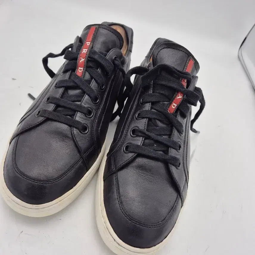 [BUNJANG] Prada Navy Leather Sneakers Men's Shoes / 프라다 네이비 스니커즈 남성 신발