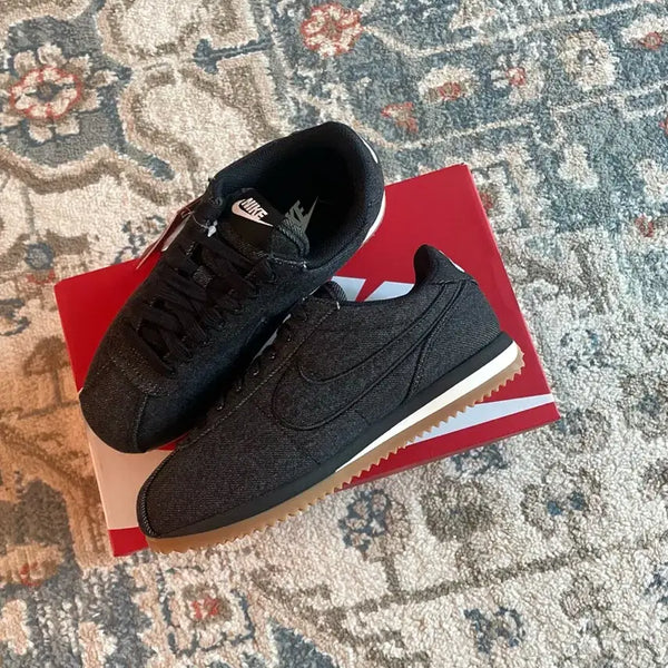 [BUNJANG] Nike Cortez Textile Black (240mm, New) / W) 나이키 코르테즈 텍스타일 블랙 세일 (새제품,240)
