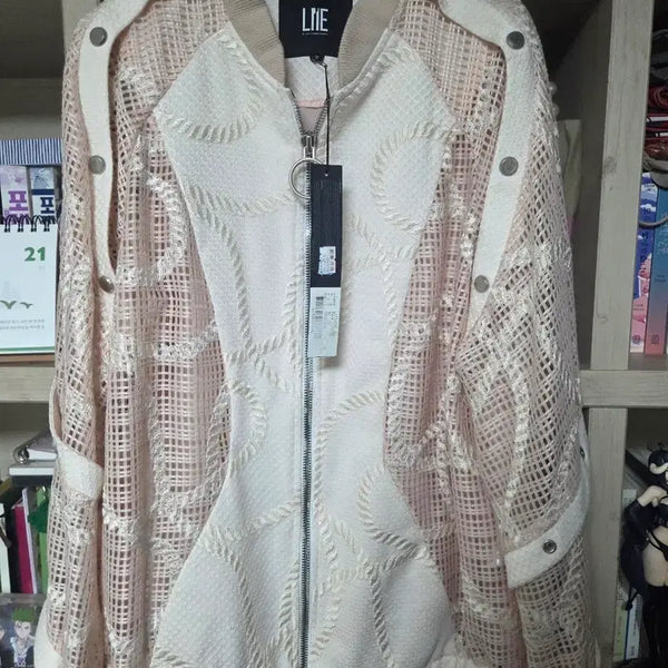 [BUNJANG] Lace Punching Bomber Jacket - Light Pink / [새상품] 연핑크 레이스 펀칭 봄버 자켓