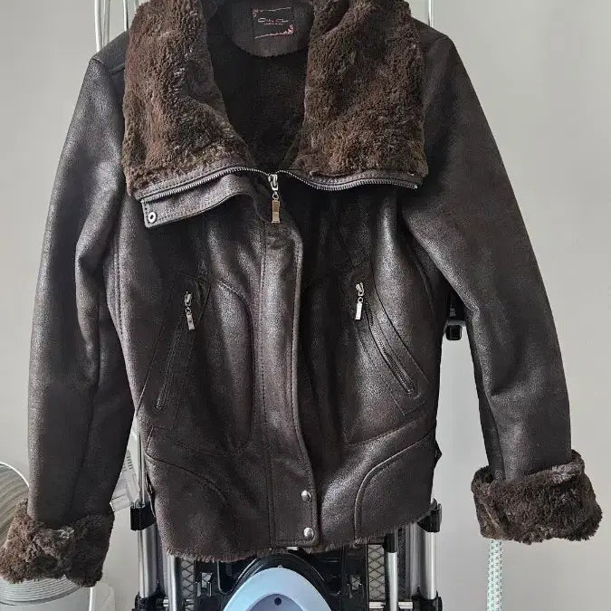 [BUNJANG] Brown Faux Fur Lined Suede Jacket / 브라운 무스탕 퍼 자켓