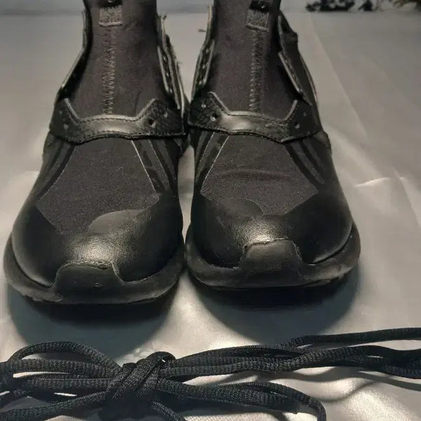 [BUNJANG] Adidas All Black Sneakers / 아디다스 올블랙 운동화