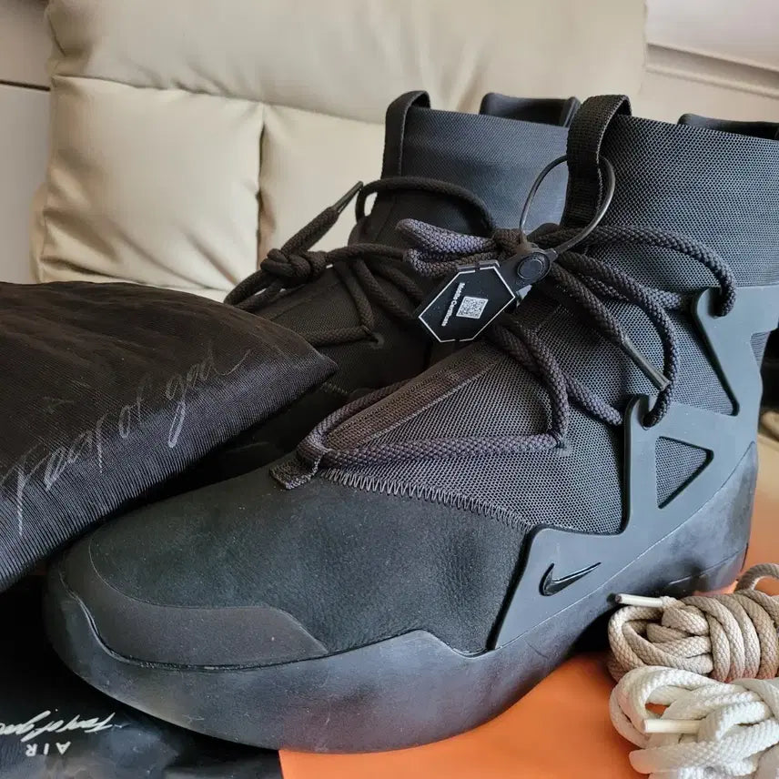 [BUNJANG] Nike Air Fear of God 1 Black / (급처)나이키 에어 피어 오브 갓 1 블랙 290