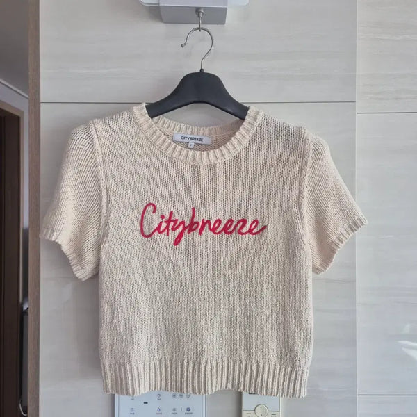 [BUNJANG] Citybreeze Beige Cropped Knit / 시티브리즈  니트