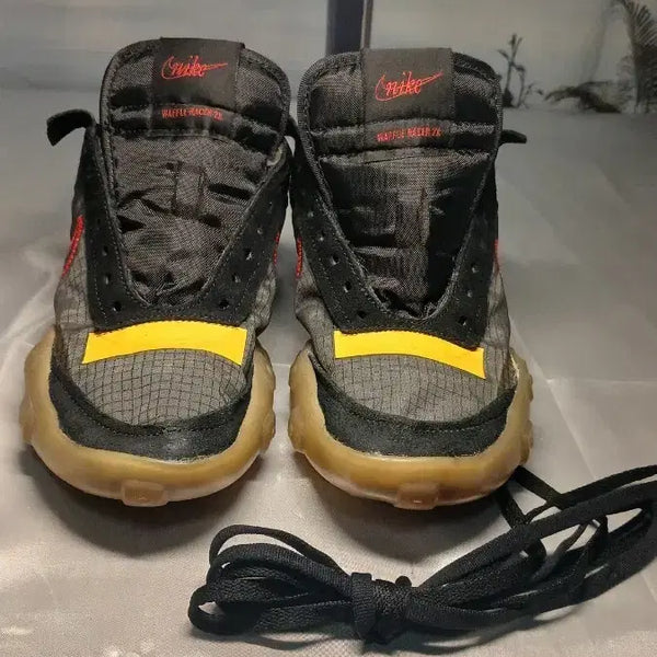 [BUNJANG] Nike Athletic Shoes (235mm) / 나이키 운동화(235mm)