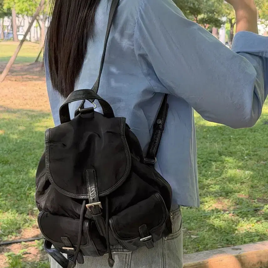 [BUNJANG] Prada Small Nylon Backpack with Leather Details / 프라다 백팩 스몰(모델 키 170)