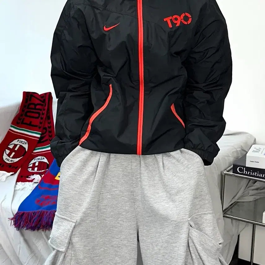 [BUNJANG] Nike Total 90 Storm-FIT Windbreaker Jacket M / 나이키 블랙 토탈 90 스톰핏 바람막이 M