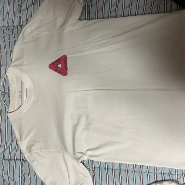 [BUNJANG] Palace Logo T-Shirt (Large) / 팔라스 티셔츠 반팔 L