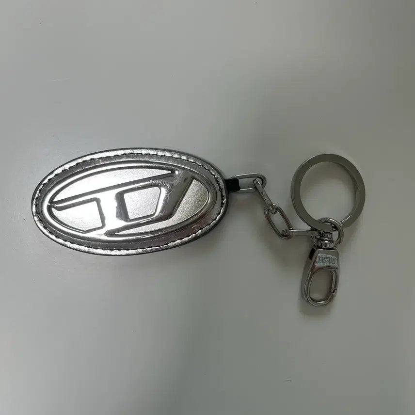 [BUNJANG] Diesel Logo Metal Keyring / 디젤 키링