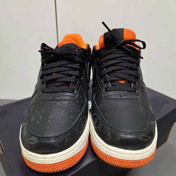 [BUNJANG] Nike Air Force 1 Halloween PRM Sneakers (260mm) / 나이키 에어포스1 할로윈 PRM / 260mm