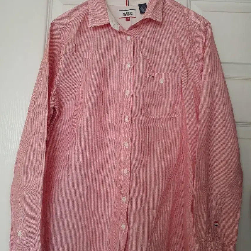 [BUNJANG] Tommy Hilfiger Women's Striped Denim Shirt - Pink / 타미힐피거 셔츠 여성S