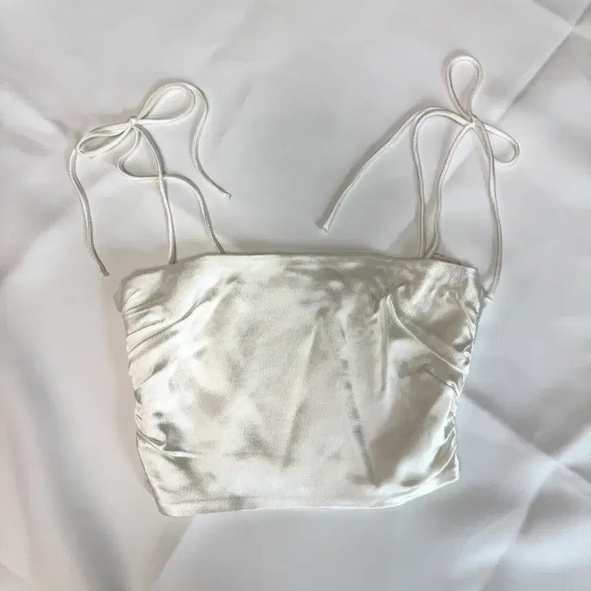 [BUNJANG] Zara Satin Smocked Top / 자라) 새틴 스모크 탑