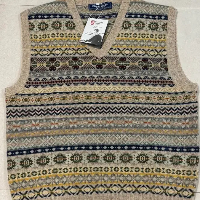 [BUNJANG] Gant Woollens Fair Isle Knit Vest XL / 건지울른스 페어아일 니트 조끼 베스트 XL