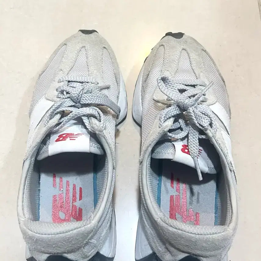 [BUNJANG] New Balance 327 Grey Sneakers (240) / 뉴발란스 327 그레이 운동화, 240