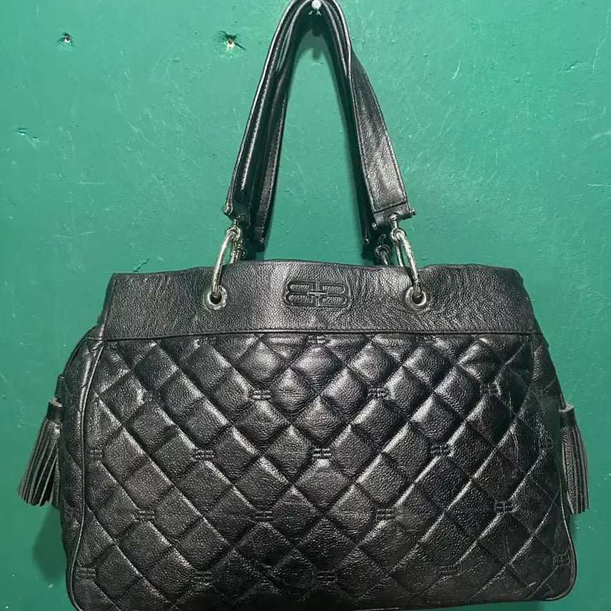 [BUNJANG] Balenciaga BB Logo Quilted Shoulder Bag Silver Hardware / 발렌시아가 bb로고 은장 퀼팅 숄더백